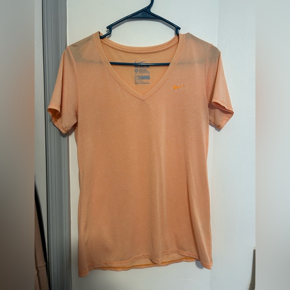 nike dry fit short sleeve